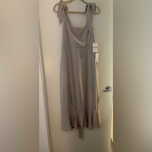 Show me your Mumu bridesmaid dress - Picture 6 of 6